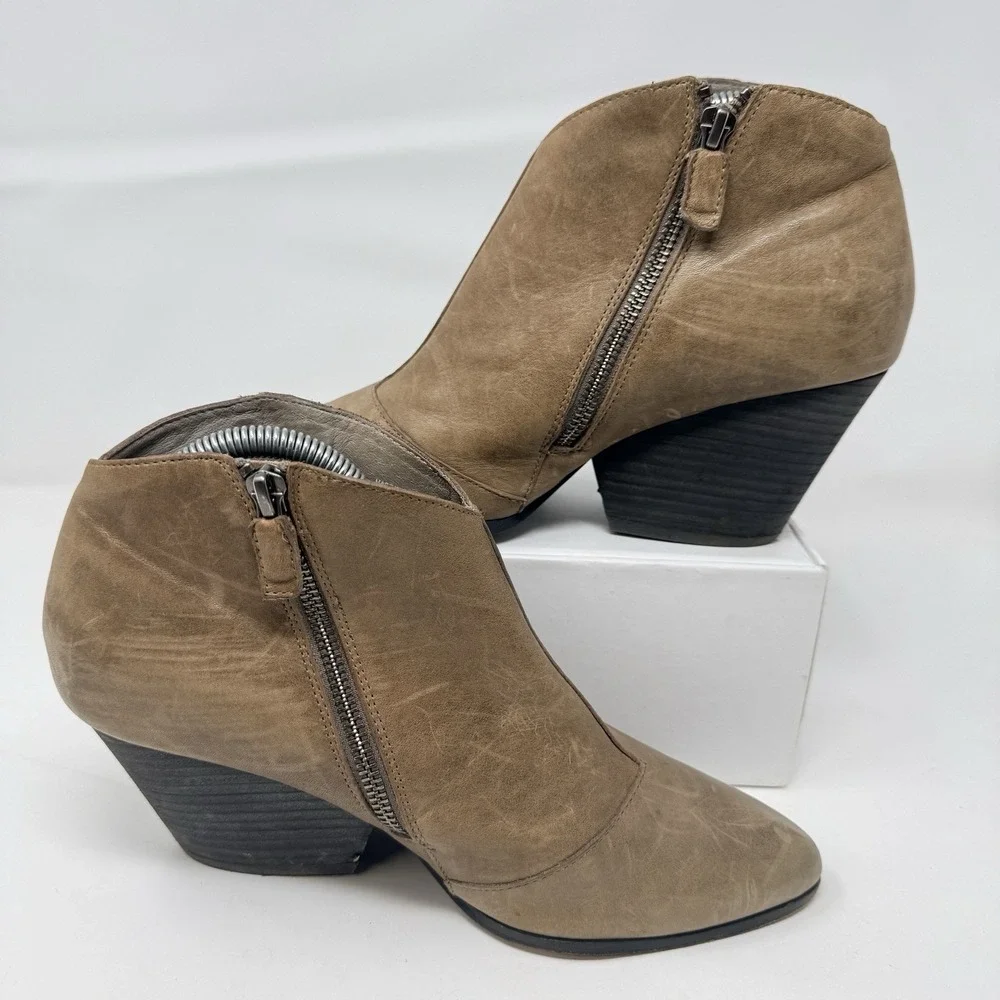 Eileen Fisher Ankle Boots 8.5 Dusk Trail Stacked‎ Heel Distressed Leather Zip